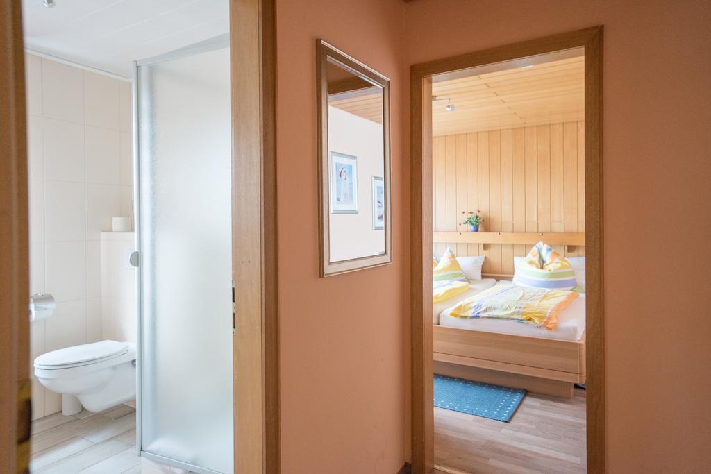 Hotel Haus Gertrud ジンメラート エクステリア 写真